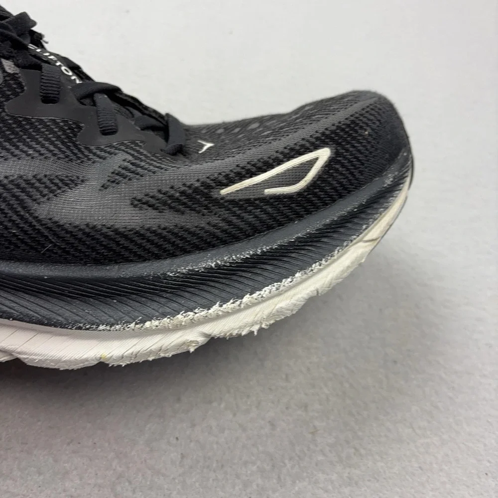 Hoka One One Clifton 9 Running Shoes Mens Size 11.5 Black Cushioned 1127895 BWHT
